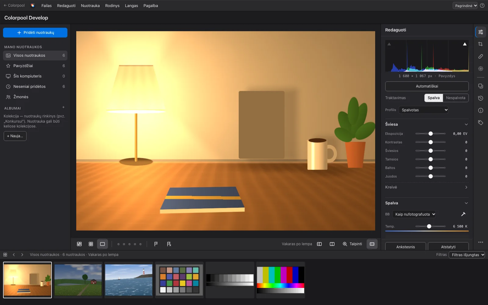 Colorpool Develop with an example open